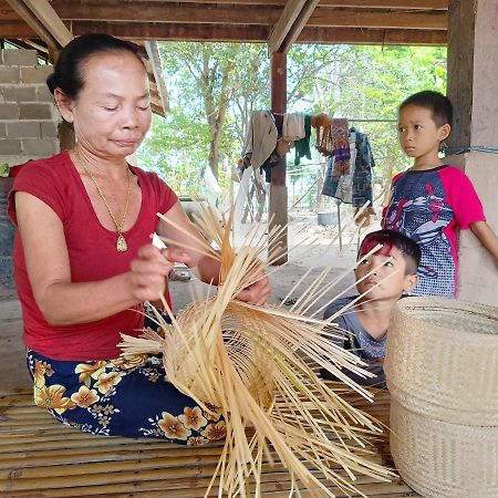 Vera Sunset Homestay Local Experience With Lao Family Muang Khong Ngoại thất bức ảnh