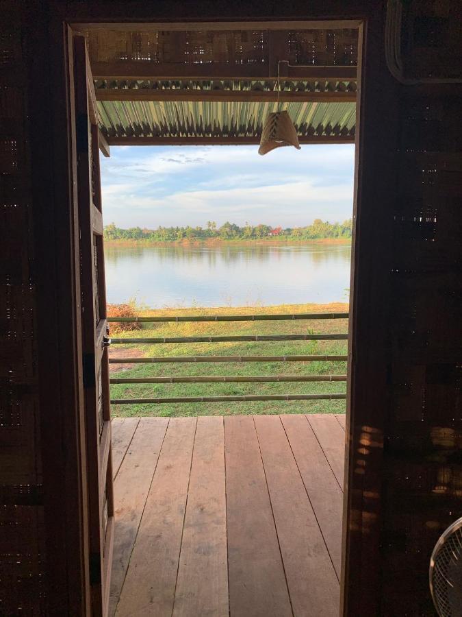 Vera Sunset Homestay Local Experience With Lao Family Muang Khong Ngoại thất bức ảnh