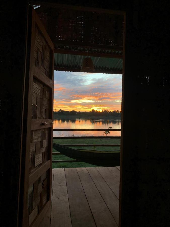 Vera Sunset Homestay Local Experience With Lao Family Muang Khong Ngoại thất bức ảnh