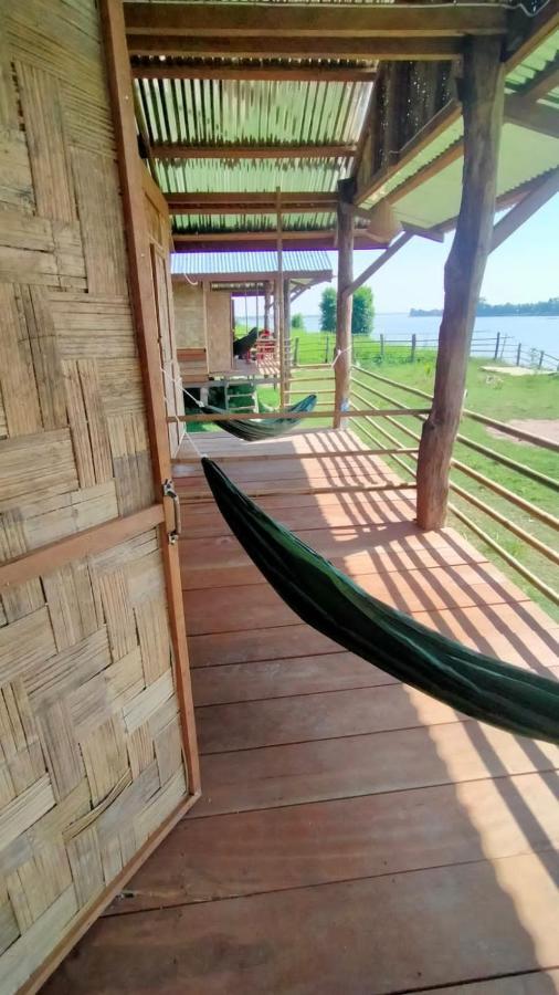 Vera Sunset Homestay Local Experience With Lao Family Muang Khong Ngoại thất bức ảnh
